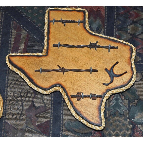 Vintage Texas Barbed Wire Collection Three Pieces Rustic Western Cowboy Cabin - Picture 5 of 7